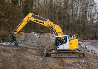 Escavatori cingolati Liebherr R 926 Compact Litronic 