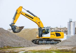 Escavatori cingolati Liebherr R 946