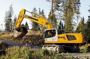 Escavatori cingolati Liebherr R 946