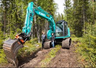Escavatori cingolati Kobelco SK 140 SRL 5