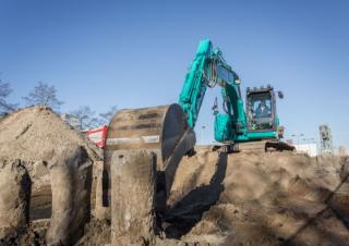 Escavatori cingolati Kobelco SK 140 SRLC 5