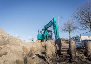 Escavatori cingolati Kobelco SK 140 SRLC 5