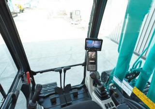 Escavatori cingolati Kobelco SK 180 LC 10E