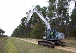 Escavatori cingolati Kobelco SK 210 H NLC 10