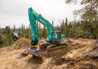 Escavatori cingolati Kobelco SK 210 SNLC 10E