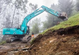 Escavatori cingolati Kobelco SK 260 NLC 10
