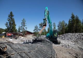 Escavatori cingolati Kobelco SK 300 NLC 10