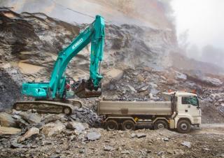 Escavatori cingolati Kobelco SK 350 LC 10