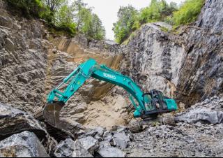 Escavatori cingolati Kobelco SK 350 LC 10