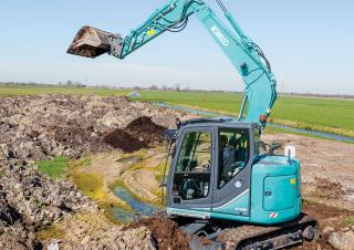 Escavatori cingolati Kobelco SK 75 SR 3