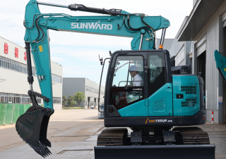 Escavatori cingolati Sunward SWE155UF-2PB