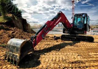 Escavatori cingolati Yanmar ViO82 