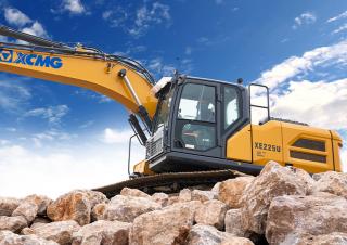 Escavatori cingolati XCMG XE225U