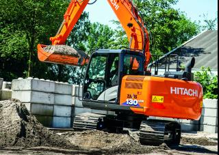 Escavatori cingolati Hitachi ZX130-6