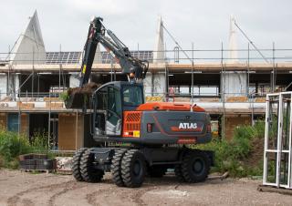 Escavatori gommati Atlas 140 W