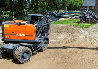 Escavatori gommati Atlas 165 W