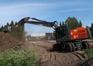 Escavatori gommati Atlas 220 W