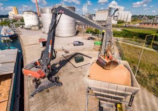 Escavatori gommati Atlas 520 MH