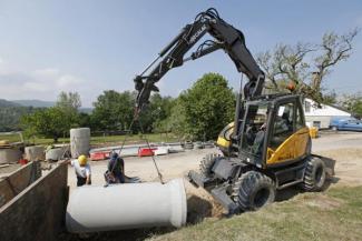 Escavatori gommati Mecalac 714 MW e