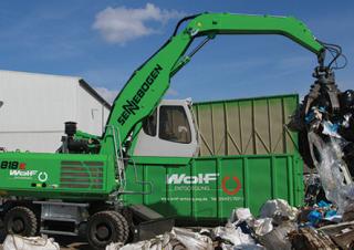 Movimentatori di materiali Sennebogen 818M E