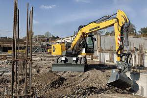 Escavatori gommati Liebherr A 916 Litronic
