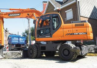 Escavatori gommati Doosan DX 190 W