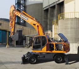 Escavatori gommati Doosan DX210W