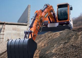 Escavatori gommati Doosan DX140W