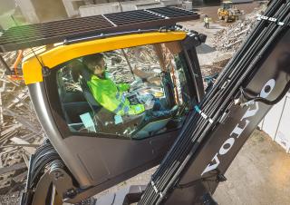 Escavatori gommati Volvo EW200E MH