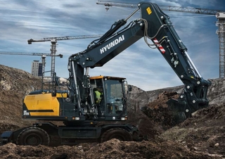 Escavatori gommati Hyundai HW210A