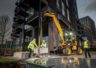 Escavatori gommati JCB Hydradig 110W
