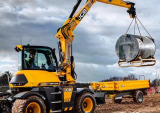 Escavatori gommati JCB Hydradig 110W