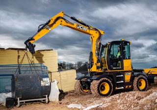 Escavatori gommati JCB Hydradig 110W