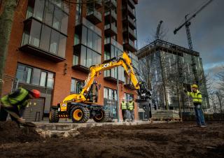 Escavatori gommati JCB Hydradig 110W