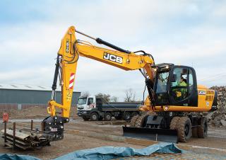 Escavatori gommati JCB JS175W