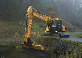 Escavatori gommati JCB JS175W