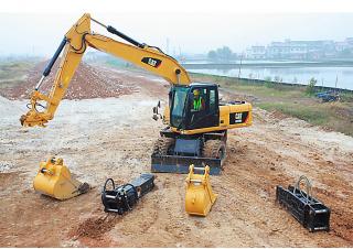 Escavatori gommati Caterpillar M320D2