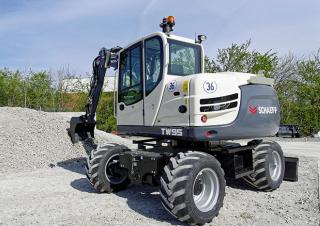 Escavatori gommati Schaeff TW 95