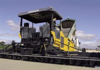 Finitrici stradali cingolate Volvo ABG8820B