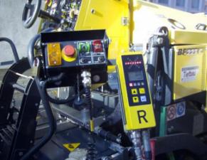 Finitrici stradali cingolate Bomag BF 223 C