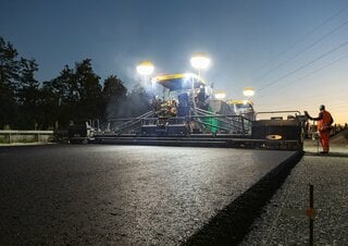 Finitrici stradali cingolate Vögele Super 3000-3i