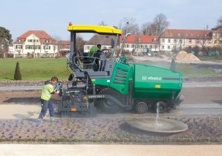 Finitrici stradali gommate Vögele Super 1303-3