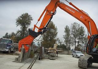 Accessori e attacchi Frantumatori idraulici per calcestruzzo All-Kor AKR 2000F