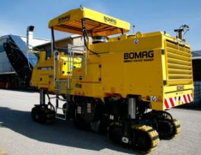 Frese stradali gommate/cingolate Bomag BM 1000/30