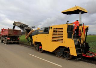Frese stradali gommate/cingolate Bomag BM 1000/35