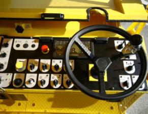 Frese stradali gommate/cingolate Bomag BM 1300/30