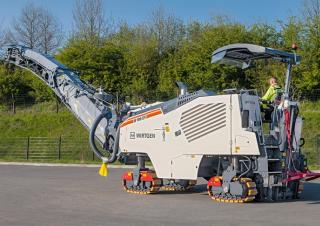 Frese stradali gommate/cingolate Wirtgen W 120 CF