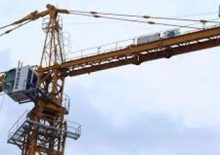 Gru a torre - rotazione alta Potain MC 235