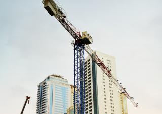 Gru a torre - rotazione alta Raimondi MRT152