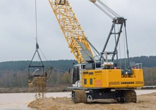 Gru cingolate - braccio a traliccio Liebherr HS 8070